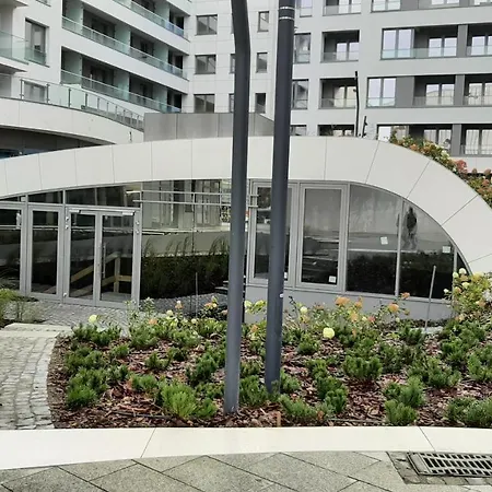 Morza Szum - Plac Unii- Parking Apartmán *