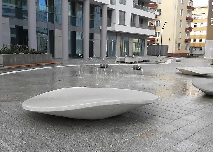 Morza Szum - Plac Unii- Parking Apartment